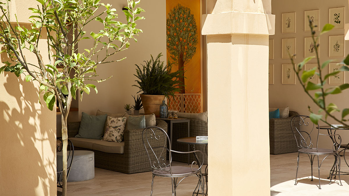 Nido, Mar-Bella Collection 